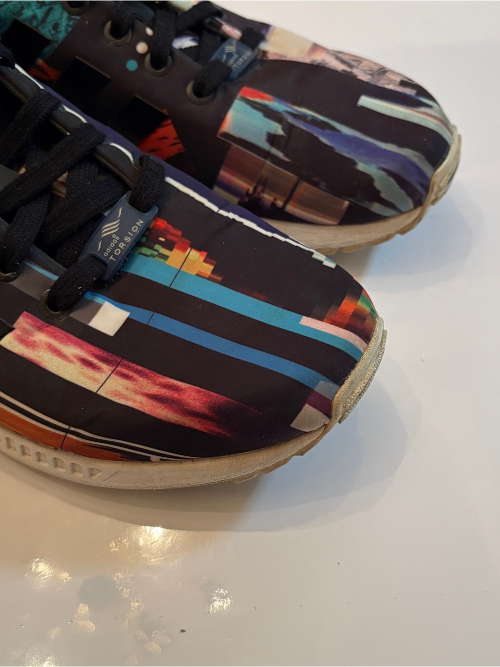 Adidas‎ ZX Flux Cityscape Sneakers Men Size 9 M19844 Multicolor Torsion Running.